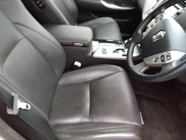 ★メーカーナビ★フルセグＴＶ★バックカメラ★ステアリングリモコン★コムテック前後ドラレコ★ウッド調パネル★ＨＩＤオートライト★フォグ★本革シート★パワーシート★シートヒーター＆ベンチレーション★