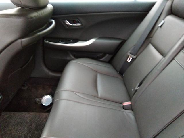 ★メーカーナビ★フルセグＴＶ★バックカメラ★ステアリングリモコン★コムテック前後ドラレコ★ウッド調パネル★ＨＩＤオートライト★フォグ★本革シート★パワーシート★シートヒーター＆ベンチレーション★