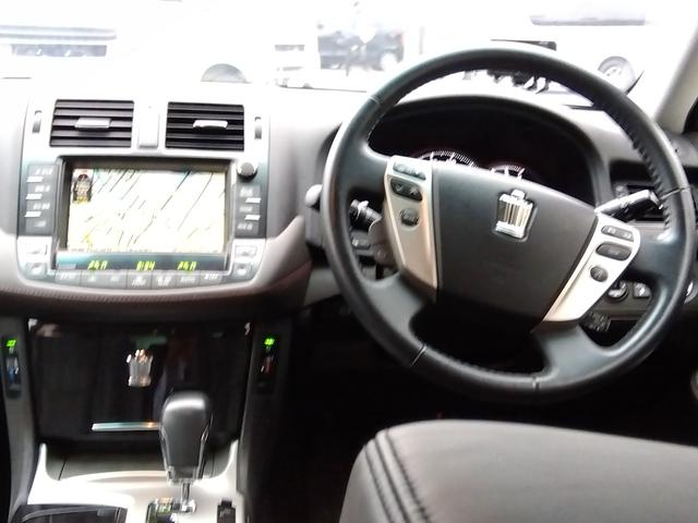 ★メーカーナビ★フルセグＴＶ★バックカメラ★ステアリングリモコン★コムテック前後ドラレコ★ウッド調パネル★ＨＩＤオートライト★フォグ★本革シート★パワーシート★シートヒーター＆ベンチレーション★