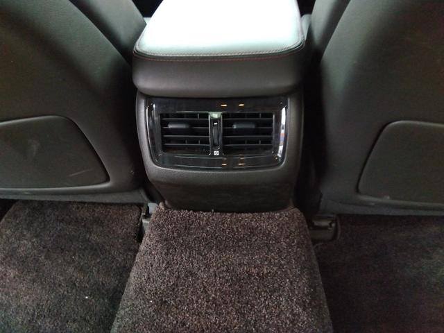 ★メーカーナビ★フルセグＴＶ★バックカメラ★ステアリングリモコン★コムテック前後ドラレコ★ウッド調パネル★ＨＩＤオートライト★フォグ★本革シート★パワーシート★シートヒーター＆ベンチレーション★