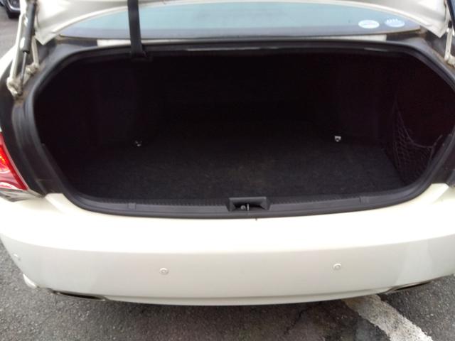 ★メーカーナビ★フルセグＴＶ★バックカメラ★ステアリングリモコン★コムテック前後ドラレコ★ウッド調パネル★ＨＩＤオートライト★フォグ★本革シート★パワーシート★シートヒーター＆ベンチレーション★