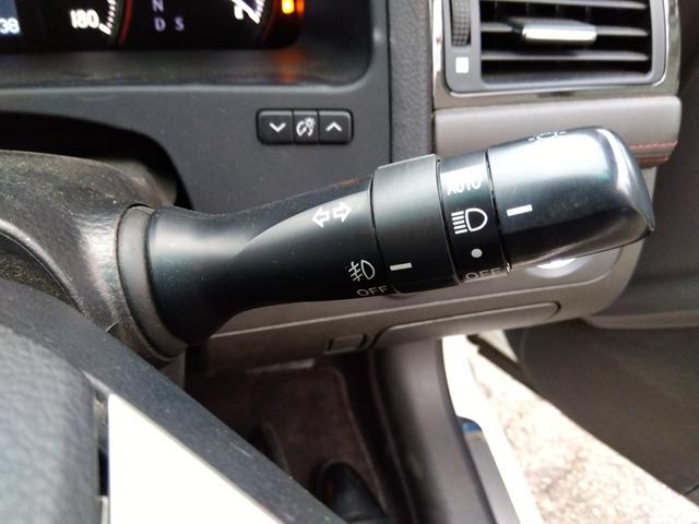 ★メーカーナビ★フルセグＴＶ★バックカメラ★ステアリングリモコン★コムテック前後ドラレコ★ウッド調パネル★ＨＩＤオートライト★フォグ★本革シート★パワーシート★シートヒーター＆ベンチレーション★