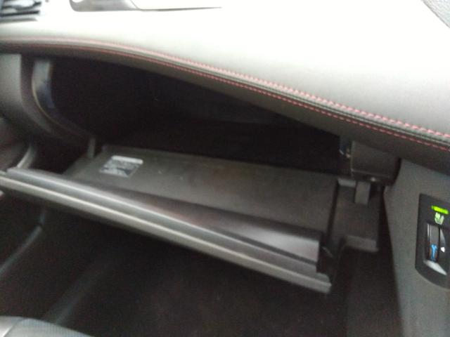 ★メーカーナビ★フルセグＴＶ★バックカメラ★ステアリングリモコン★コムテック前後ドラレコ★ウッド調パネル★ＨＩＤオートライト★フォグ★本革シート★パワーシート★シートヒーター＆ベンチレーション★