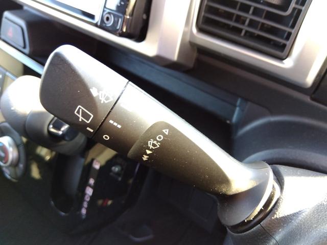 ★純正ナビ★地デジＴＶ★両側パワースライドドア★衝突被害軽減ブレーキ★車線逸脱警報★アイドリングストップ★ＬＥＤオートライト★ＬＥＤフォグ★バックカメラ★ステアリングリモコン★ＣＤ再生★