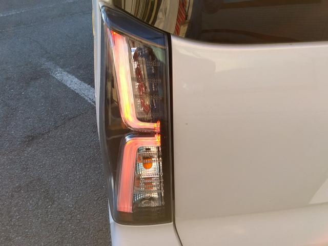 タント カスタムＸ★ナビ★フルセグＴＶ★両側パワースライドドア★　助手席ロングスライドシート★コーナーセンサー★衝突被害軽減ブレーキ★車線逸脱警報★シートヒーター★オート格納ミラー★ブラウン調シートカバー★ステアリングリモコン★コムテックドライブレコーダー★（21枚目）