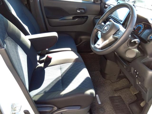 ルークス ハイウェイスター　Ｇターボプロパイロットエディション★ナビ★　フルセグＴＶ★ケンウッド９インチナビ★アラウンドビューモニター★電子パーキング★ＬＥＤオートライト★ＬＥＤフォグ★ターボ★ロールサンシェード★シートバックテーブル★シートヒーター★革巻ステアリング★（27枚目）