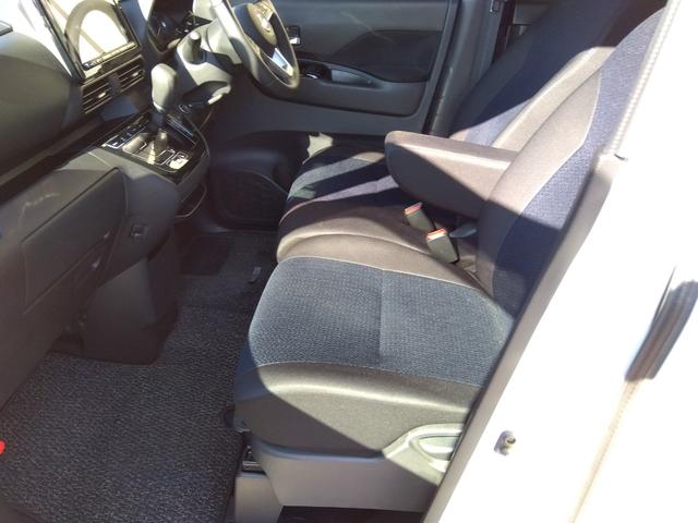 ルークス ハイウェイスター　Ｇターボプロパイロットエディション★ナビ★　フルセグＴＶ★ケンウッド９インチナビ★アラウンドビューモニター★電子パーキング★ＬＥＤオートライト★ＬＥＤフォグ★ターボ★ロールサンシェード★シートバックテーブル★シートヒーター★革巻ステアリング★（30枚目）