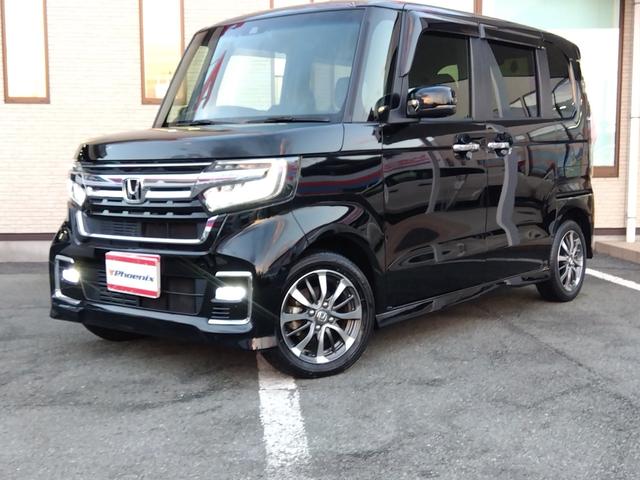 N-BOXカスタム L★純正8インチプレミアムインターナビ★フルセグTV★バック カメラ★ステアリングリモコン★両側パワースライドドア★車線逸脱警報★衝突被害軽減ブレーキ★コーナーセンサー★LEDオートライト★LEDフォグ★ロールサンシェード★シートバックテーブル★シートヒーター★(4枚目)