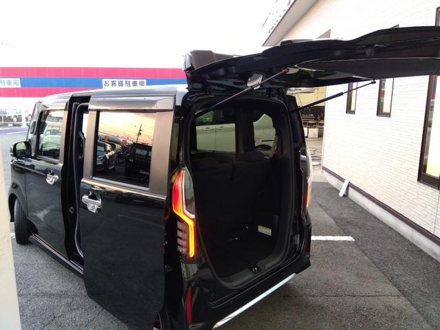 N-BOXカスタム L★純正8インチプレミアムインターナビ★フルセグTV★バック カメラ★ステアリングリモコン★両側パワースライドドア★車線逸脱警報★衝突被害軽減ブレーキ★コーナーセンサー★LEDオートライト★LEDフォグ★ロールサンシェード★シートバックテーブル★シートヒーター★(44枚目)