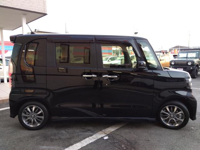 N-BOXカスタム L★純正8インチプレミアムインターナビ★フルセグTV★バック カメラ★ステアリングリモコン★両側パワースライドドア★車線逸脱警報★衝突被害軽減ブレーキ★コーナーセンサー★LEDオートライト★LEDフォグ★ロールサンシェード★シートバックテーブル★シートヒーター★(75枚目)