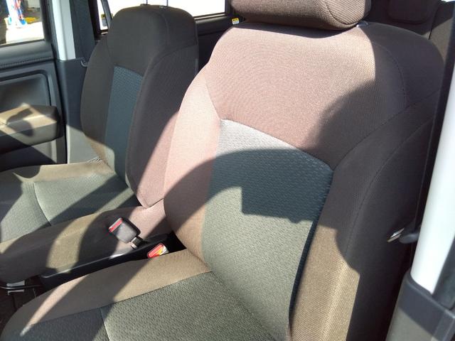 ルーミー Ｘ★ナビ★バックカメラ★パワースライドドア★コーナーセンサー　★車線逸脱警報★衝突被害軽減ブレーキ★オプションスペアタイヤ★オート格納ミラー★オートライト★ライトレベライザー★ロールサンシェード★ドライブレコーダー★ＣＤ，ＤＶＤ再生★Ｂｌｕｅｔｏｏｔｈ再生★（32枚目）