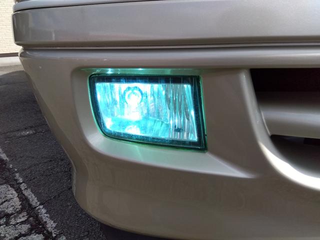 ハイエースワゴン リビングサルーンＥＸ★トリプルムーンルーフ★回転シート★　３列シート★パワステ★パワーウィンドウ★ダブルエアコン★運転席・助手席エアバック有★ＥＴＣ★オートマ車★（12枚目）