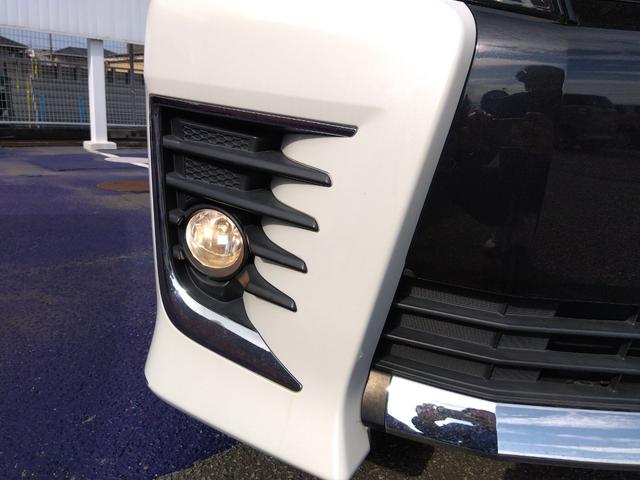 ヴォクシー ＺＳ★純正ナビ★フルセグＴＶ★純正フリップダウンモニター★　バックカメラ★ステアリングリモコン★両側パワースライドドア★ＭＴモード★７人乗り★革巻ステアリング★ロールサンシェード★オート格納ミラー★スマートキー★プッシュスタート★ＣＤ，ＤＶＤ再生★ラジオ★（14枚目）