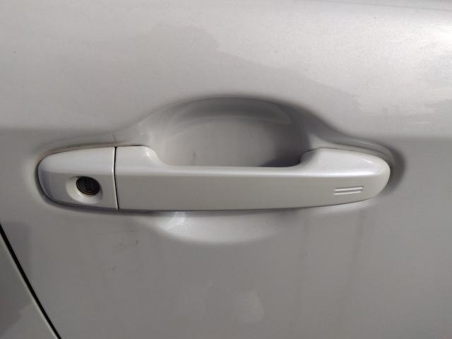 ヴォクシー ＺＳ★純正ナビ★フルセグＴＶ★純正フリップダウンモニター★　バックカメラ★ステアリングリモコン★両側パワースライドドア★ＭＴモード★７人乗り★革巻ステアリング★ロールサンシェード★オート格納ミラー★スマートキー★プッシュスタート★ＣＤ，ＤＶＤ再生★ラジオ★（26枚目）