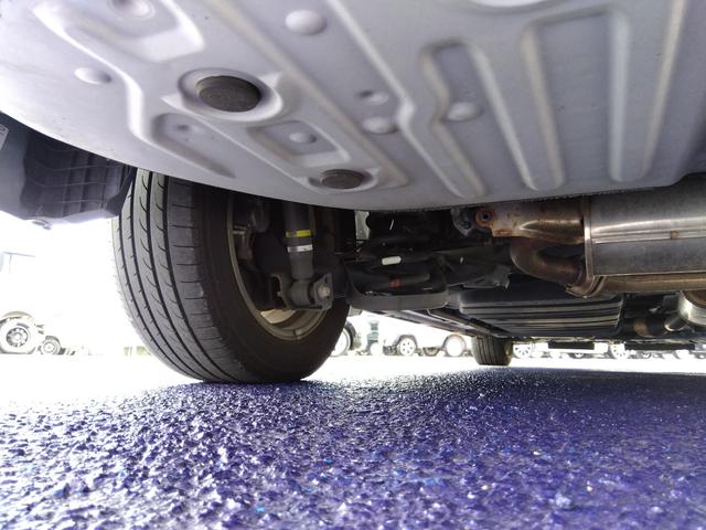 ヴォクシー ＺＳ★純正ナビ★フルセグＴＶ★純正フリップダウンモニター★　バックカメラ★ステアリングリモコン★両側パワースライドドア★ＭＴモード★７人乗り★革巻ステアリング★ロールサンシェード★オート格納ミラー★スマートキー★プッシュスタート★ＣＤ，ＤＶＤ再生★ラジオ★（40枚目）