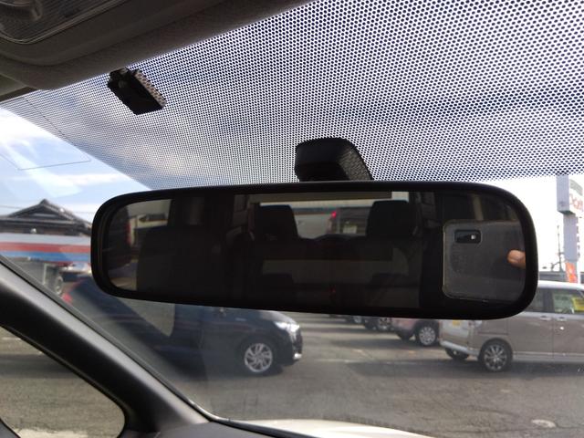 ヴォクシー ＺＳ★純正ナビ★フルセグＴＶ★純正フリップダウンモニター★　バックカメラ★ステアリングリモコン★両側パワースライドドア★ＭＴモード★７人乗り★革巻ステアリング★ロールサンシェード★オート格納ミラー★スマートキー★プッシュスタート★ＣＤ，ＤＶＤ再生★ラジオ★（50枚目）