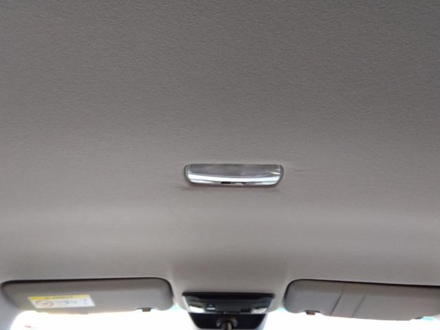 フィット ｅ：ＨＥＶ　ＲＳ★純正９インチナビフルセグＴＶ★ホンダセンシ　ング★ＬＥＤオートライト★パドルシフト★ＳＯＳコール★革巻ステアリング★４輪ディスクブレーキ★ＲＳ専用エクステリア★アームレストコンソール★レーダークルーズコントロール★ビルトインＥＴＣ２．０★（38枚目）