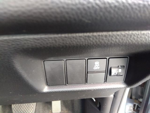 フィット ｅ：ＨＥＶ　ＲＳ★純正９インチナビフルセグＴＶ★ホンダセンシ　ング★ＬＥＤオートライト★パドルシフト★ＳＯＳコール★革巻ステアリング★４輪ディスクブレーキ★ＲＳ専用エクステリア★アームレストコンソール★レーダークルーズコントロール★ビルトインＥＴＣ２．０★（71枚目）