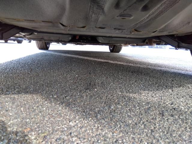 フィット ｅ：ＨＥＶ　ＲＳ★純正９インチナビフルセグＴＶ★ホンダセンシ　ング★ＬＥＤオートライト★パドルシフト★ＳＯＳコール★革巻ステアリング★４輪ディスクブレーキ★ＲＳ専用エクステリア★アームレストコンソール★レーダークルーズコントロール★ビルトインＥＴＣ２．０★（77枚目）