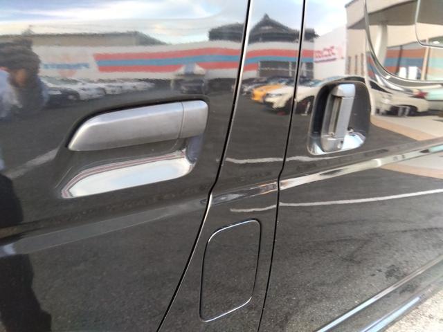 ハイエースバン ロングＤＸ★ワンオーナー★トヨタセーフティセンス★ＬＥＤオー　トライト★オートハイビーム★ＬＥＤフォグ★パノラマモニター★モデリスタエアロ★メッキドアミラー★１０インチ有機ＥＬディスプレイナビ★フルセグＴＶ★Ｂｌｕｅｔｏｏｔｈ再生★ＤＶＤ再生★ビルトインＥＴＣ（18枚目）