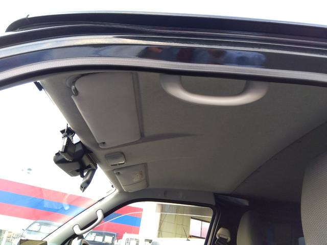 ハイエースバン ロングＤＸ★ワンオーナー★トヨタセーフティセンス★ＬＥＤオー　トライト★オートハイビーム★ＬＥＤフォグ★パノラマモニター★モデリスタエアロ★メッキドアミラー★１０インチ有機ＥＬディスプレイナビ★フルセグＴＶ★Ｂｌｕｅｔｏｏｔｈ再生★ＤＶＤ再生★ビルトインＥＴＣ（32枚目）