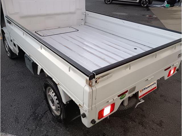 キャリイトラック ＫＣエアコン・パワステ★パートタイム４ＷＤ★オートマ車★　エアコン★パワステ★運転席＆助手席エアバック★三方開き★ライトレベライザー★アオリガード★純正ラジオ★純正バイザー★純正フロアマット★（44枚目）