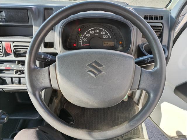 キャリイトラック ＫＣエアコン・パワステ★パートタイム４ＷＤ★オートマ車★　エアコン★パワステ★運転席＆助手席エアバック★三方開き★ライトレベライザー★アオリガード★純正ラジオ★純正バイザー★純正フロアマット★（66枚目）