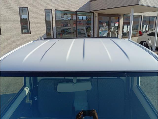 キャリイトラック ＫＣエアコン・パワステ★パートタイム４ＷＤ★オートマ車★　エアコン★パワステ★運転席＆助手席エアバック★三方開き★ライトレベライザー★アオリガード★純正ラジオ★純正バイザー★純正フロアマット★（79枚目）