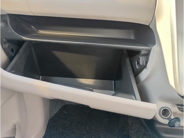 デイズ Ｘ★純正ナビ★フルセグＴＶ★アラウンドビューモニター★　衝突被害軽減ブレーキ★アイドリングストップ★ウィンカーミラー★ライトレベライザー★インテリキー★プッシュスタート★ＥＴＣ★ＣＤ，ＤＶＤ再生★Ｂｌｕｅｔｏｏｔｈ再生★フルフラットシート★（75枚目）