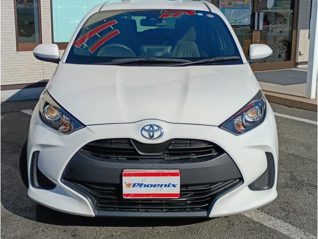 ヤリス X★純正メモリーナビ★バックカメラ★車線逸脱警報★ オートライト★オートハイビーム★オート格納ミラー★インフォメーションディスプレイ★SOSコール★ライトレベライザー★ビルトインETC★Bluetooth再生★ラジオ★USB接続★(5枚目)