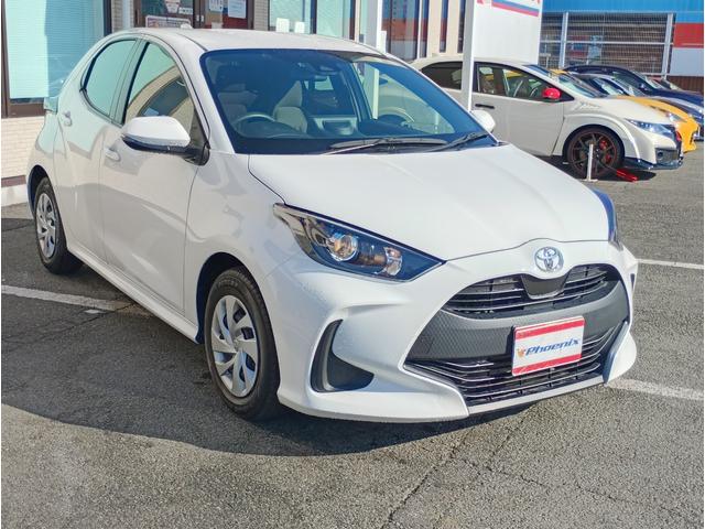 ヤリス X★純正メモリーナビ★バックカメラ★車線逸脱警報★ オートライト★オートハイビーム★オート格納ミラー★インフォメーションディスプレイ★SOSコール★ライトレベライザー★ビルトインETC★Bluetooth再生★ラジオ★USB接続★(6枚目)