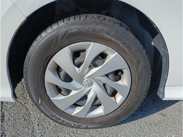 ヤリス X★純正メモリーナビ★バックカメラ★車線逸脱警報★ オートライト★オートハイビーム★オート格納ミラー★インフォメーションディスプレイ★SOSコール★ライトレベライザー★ビルトインETC★Bluetooth再生★ラジオ★USB接続★(15枚目)