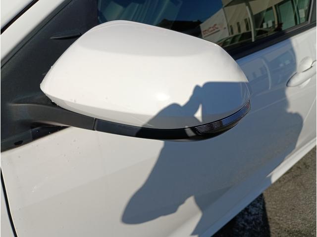 ヤリス X★純正メモリーナビ★バックカメラ★車線逸脱警報★ オートライト★オートハイビーム★オート格納ミラー★インフォメーションディスプレイ★SOSコール★ライトレベライザー★ビルトインETC★Bluetooth再生★ラジオ★USB接続★(16枚目)