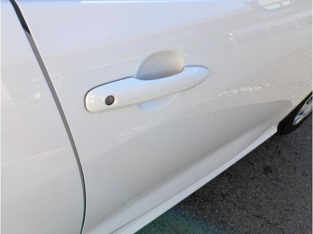 ヤリス X★純正メモリーナビ★バックカメラ★車線逸脱警報★ オートライト★オートハイビーム★オート格納ミラー★インフォメーションディスプレイ★SOSコール★ライトレベライザー★ビルトインETC★Bluetooth再生★ラジオ★USB接続★(22枚目)