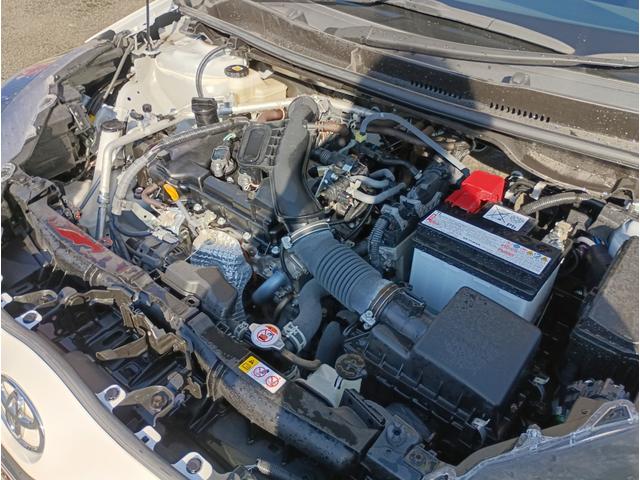 ヤリス X★純正メモリーナビ★バックカメラ★車線逸脱警報★ オートライト★オートハイビーム★オート格納ミラー★インフォメーションディスプレイ★SOSコール★ライトレベライザー★ビルトインETC★Bluetooth再生★ラジオ★USB接続★(26枚目)