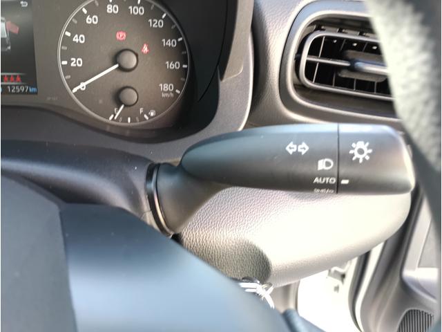 ヤリス X★純正メモリーナビ★バックカメラ★車線逸脱警報★ オートライト★オートハイビーム★オート格納ミラー★インフォメーションディスプレイ★SOSコール★ライトレベライザー★ビルトインETC★Bluetooth再生★ラジオ★USB接続★(61枚目)