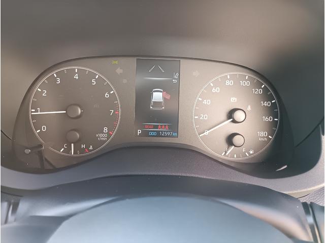 ヤリス X★純正メモリーナビ★バックカメラ★車線逸脱警報★ オートライト★オートハイビーム★オート格納ミラー★インフォメーションディスプレイ★SOSコール★ライトレベライザー★ビルトインETC★Bluetooth再生★ラジオ★USB接続★(62枚目)