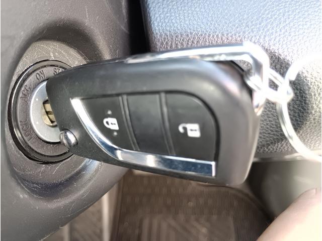 ヤリス X★純正メモリーナビ★バックカメラ★車線逸脱警報★ オートライト★オートハイビーム★オート格納ミラー★インフォメーションディスプレイ★SOSコール★ライトレベライザー★ビルトインETC★Bluetooth再生★ラジオ★USB接続★(63枚目)