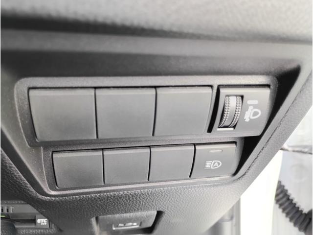 ヤリス X★純正メモリーナビ★バックカメラ★車線逸脱警報★ オートライト★オートハイビーム★オート格納ミラー★インフォメーションディスプレイ★SOSコール★ライトレベライザー★ビルトインETC★Bluetooth再生★ラジオ★USB接続★(64枚目)