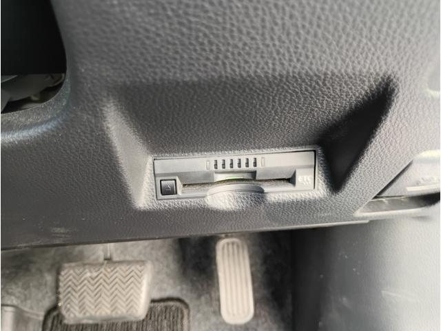 ヤリス X★純正メモリーナビ★バックカメラ★車線逸脱警報★ オートライト★オートハイビーム★オート格納ミラー★インフォメーションディスプレイ★SOSコール★ライトレベライザー★ビルトインETC★Bluetooth再生★ラジオ★USB接続★(65枚目)