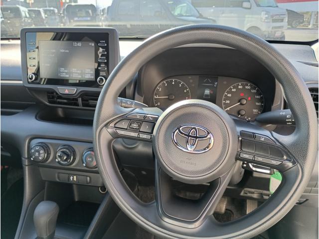 ヤリス X★純正メモリーナビ★バックカメラ★車線逸脱警報★ オートライト★オートハイビーム★オート格納ミラー★インフォメーションディスプレイ★SOSコール★ライトレベライザー★ビルトインETC★Bluetooth再生★ラジオ★USB接続★(74枚目)