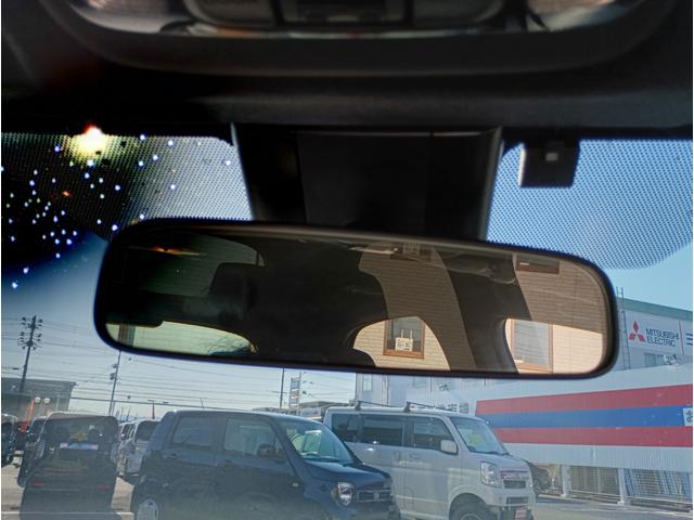 ヤリス X★純正メモリーナビ★バックカメラ★車線逸脱警報★ オートライト★オートハイビーム★オート格納ミラー★インフォメーションディスプレイ★SOSコール★ライトレベライザー★ビルトインETC★Bluetooth再生★ラジオ★USB接続★(76枚目)