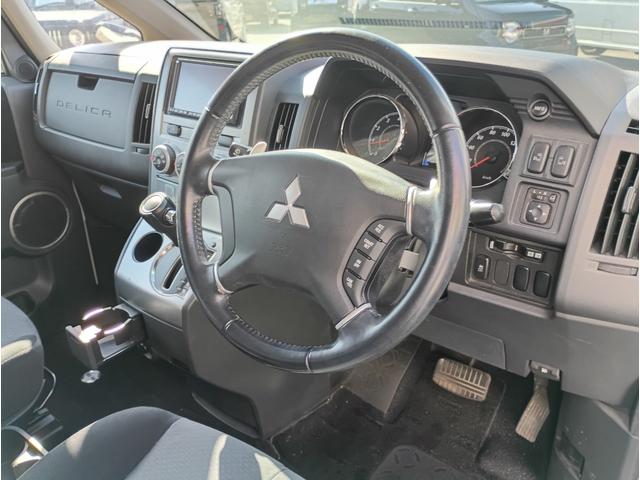 デリカD:5 G パワーパッケージ★純正HDDナビ★フルセグTV★両側パワ ―スライドドア★HIDオートライト★フォグ★クルーズコントロール★革巻ステアリング★パドルシフト★ウィンカーミラー★バックカメラ★ビルトインETC★CD,DVD再生★取説・ナビ取説有ります★(26枚目)