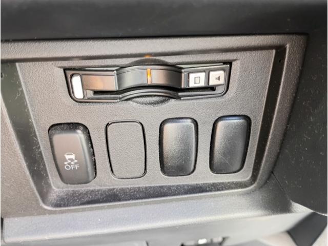 デリカD:5 G パワーパッケージ★純正HDDナビ★フルセグTV★両側パワ ―スライドドア★HIDオートライト★フォグ★クルーズコントロール★革巻ステアリング★パドルシフト★ウィンカーミラー★バックカメラ★ビルトインETC★CD,DVD再生★取説・ナビ取説有ります★(68枚目)