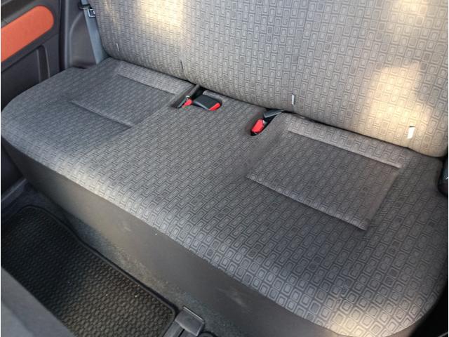 スペイド Ｘ★純正ナビ★フルセグＴＶ★バックカメラ★ステアリングリモ　コン★パワースライドドア★キーレスキー★ウォークスルー★ボイスコーナーセンサー★ウィンカーミラー★プロジェクターヘッドライト★ライトレベライザー★ラジオ★ＣＤ，ＤＶＤ再生★Ｂｌｕｅｔｏｏｔｈ再生（32枚目）