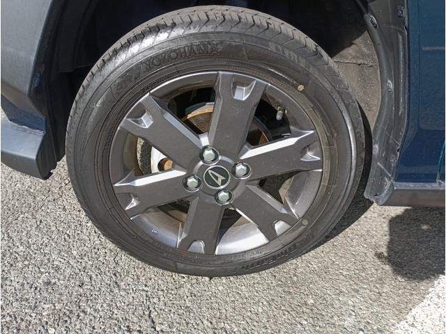 タフト G ダーククロムベンチャー★純正ナビフルセグTV★スカイルー フ★パノラミックビューモニター★スマートアシスト★シートヒーター★電子パーキング★電格ミラー★アイドリングストップ★ステアリングリモコン★スマートキー★プッシュスタート★Bluetooth再生★(17枚目)