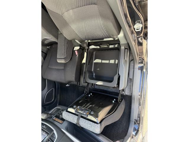 ワゴンRスティングレー T★4WD★ターボ★ナビ★フルセグ★ドラレコ★スマートキー★ シートヒーター パドルシフト 車検R9年1月 Bluetoothオーディオ ステアリングリモコン プッシュスタート 4WD ICターボ ドラレコ SDナビ フルセグ HIDライト アイドリングストップ(68枚目)