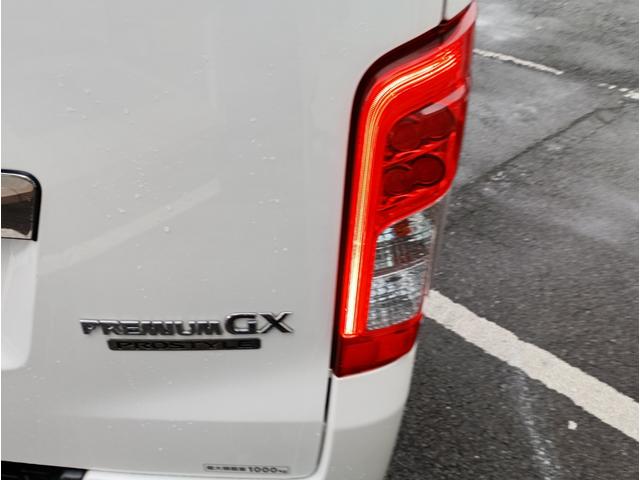 キャラバン ロングプロスタイルグランドプレミアムＧＸ★アルパインフロー　ティング１１インチナビ★アラウンドビューモニター★パワースライドドア★ＬＥＤオートライト★ＬＥＤフォグ★リアヒーター★リアクーラー★ケンウッドドラレコ★エマージェンシーブレーキ★防水シート★（18枚目）