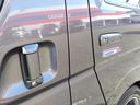 スーパーＧＬ　ダークプライム★ナビフルセグＴＶ★フリップダウ　ンモニター★バックカメラ★ＬＥＤオートライト★両側パワースライドドア★バッドフェイス★ｅｓｓｅｘローダウン★ベッドキッド★バレンティＬＥＤドアミラーウィンカー★ステアリングリモコン★スマートキー★（23枚目）