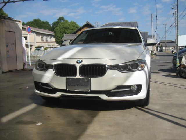 3シリーズ 320d スポーツ クリーンディーゼル 純正ナビ バックカメラ ブルートゥース フルセグTV 前席パワーシート ルームミラー一体型ETC 20インチアルミホイール(4枚目)